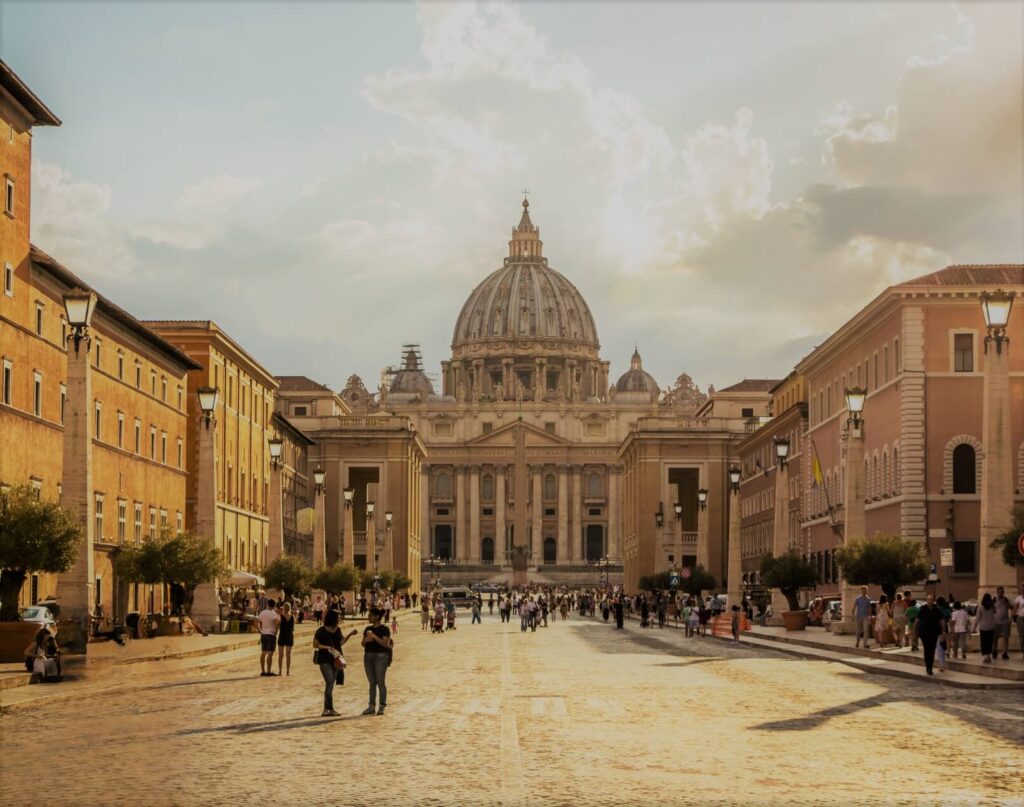 Via della Conciliazione 09 - matthias-schroder-azxvGi8ZYV4-unsplash_1